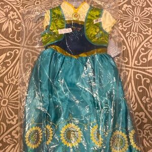 Disney princess Anna dress. Size 5/6. Brand new- never removed from bag!
